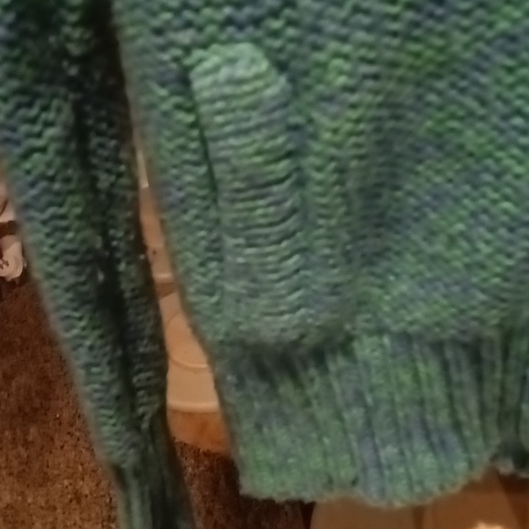 FINAL PRICE American Eagle Outfitters purple/green sweater w brown buttons - Picture 9 of 13